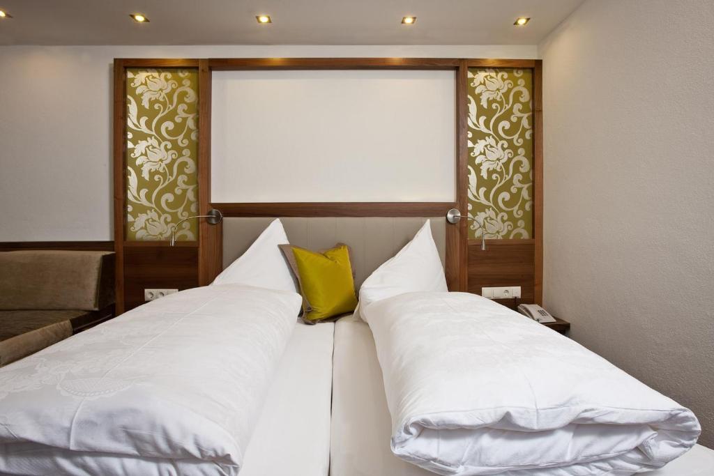 Hotel Garni Mirabell ايشجل المظهر الخارجي الصورة