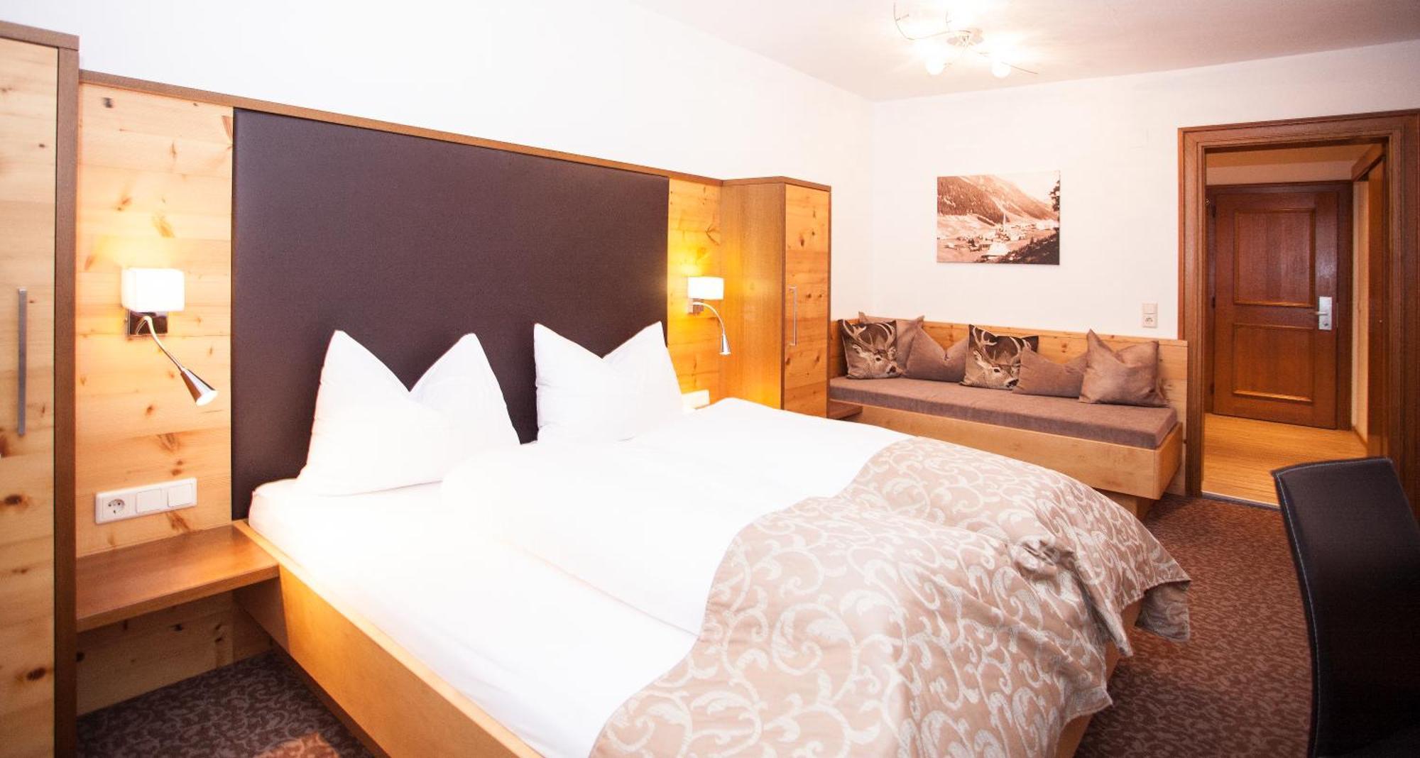 Hotel Garni Mirabell ايشجل الغرفة الصورة