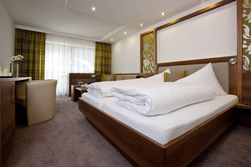 Hotel Garni Mirabell ايشجل المظهر الخارجي الصورة