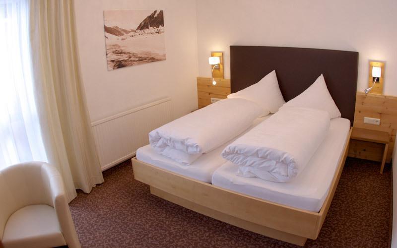 Hotel Garni Mirabell ايشجل المظهر الخارجي الصورة